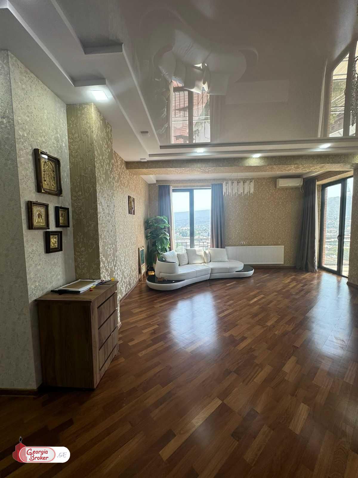 nearly repaired 4-room apartment for sale